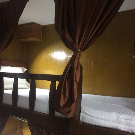 Zara Dormitory Mumbai Dış mekan fotoğraf