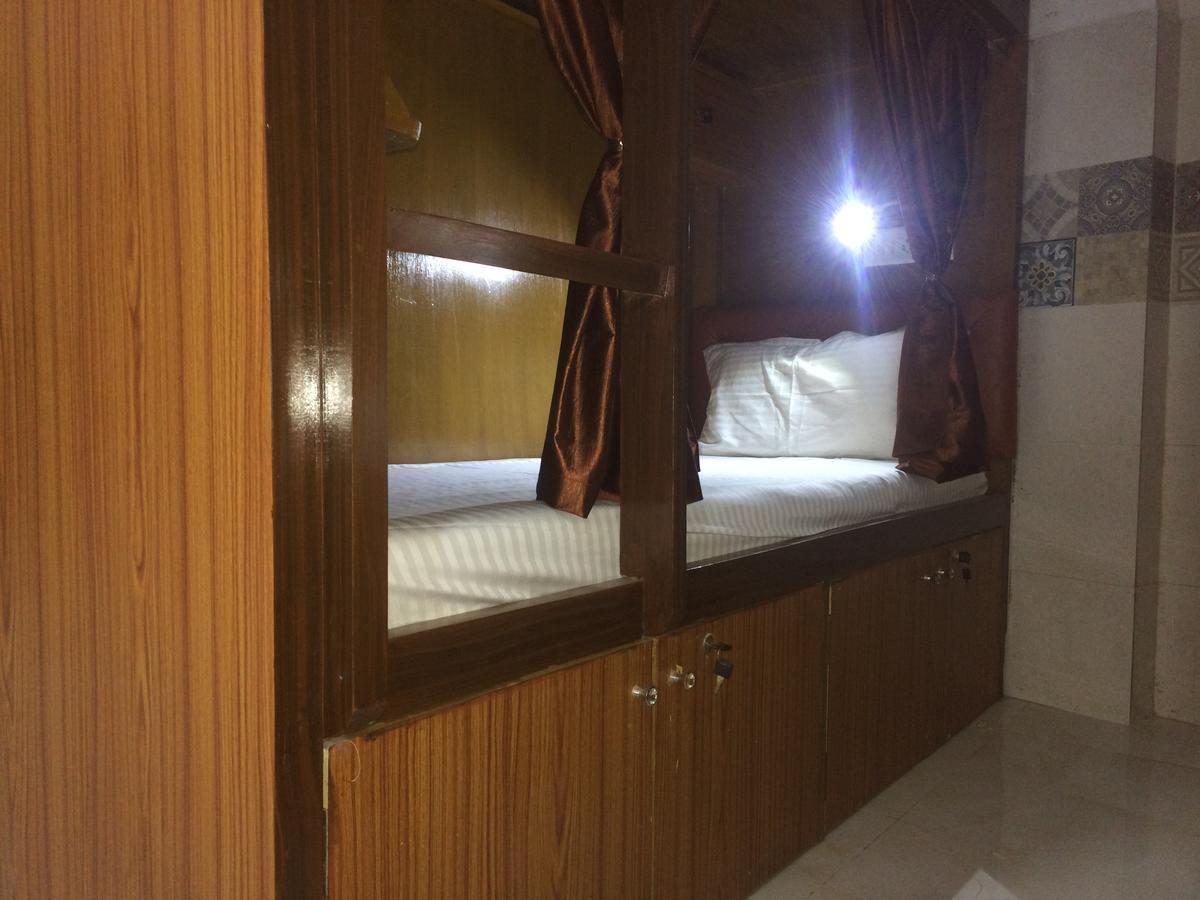Zara Dormitory Mumbai Dış mekan fotoğraf